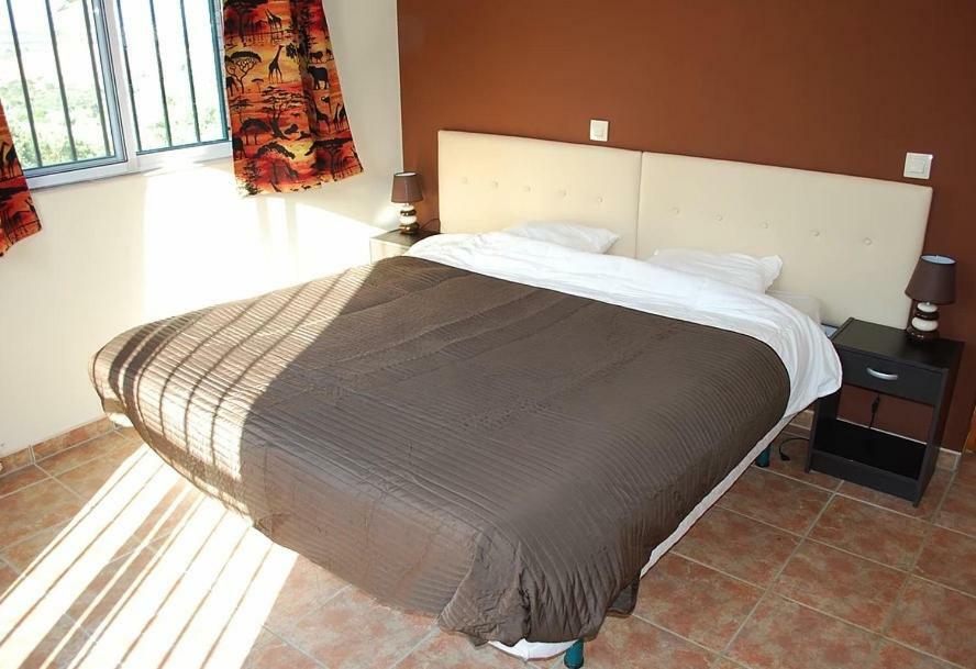 Bed & Breakfast Finca De Los Suenos 阿尔豪林德拉托里 外观 照片